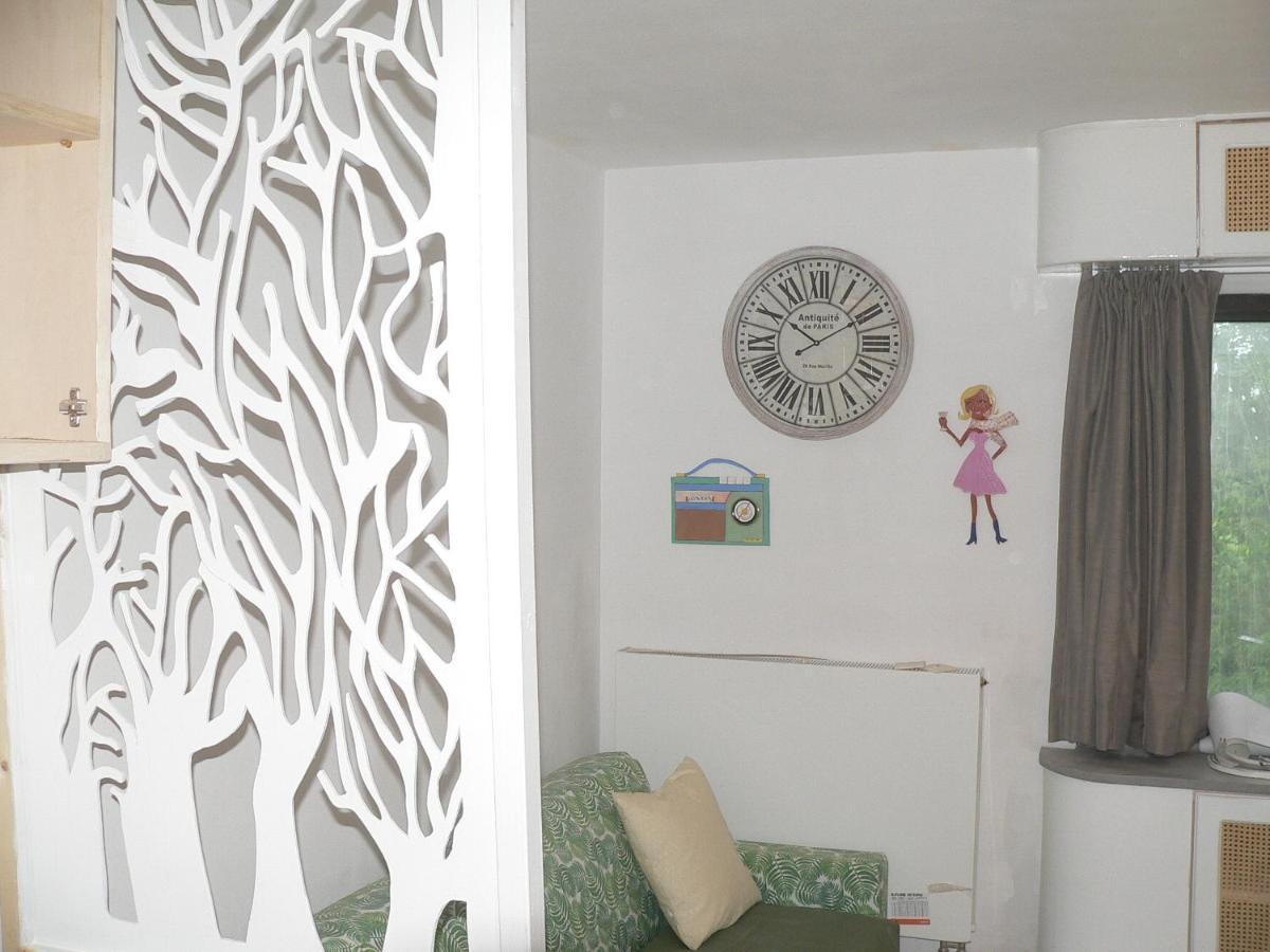 Liege Centre 6 Rue Montagne Sainte Walburge, 4000 Liege, Pour 2 Pers A 3 Minutes De La Gare St Lambert Apartment Bagian luar foto