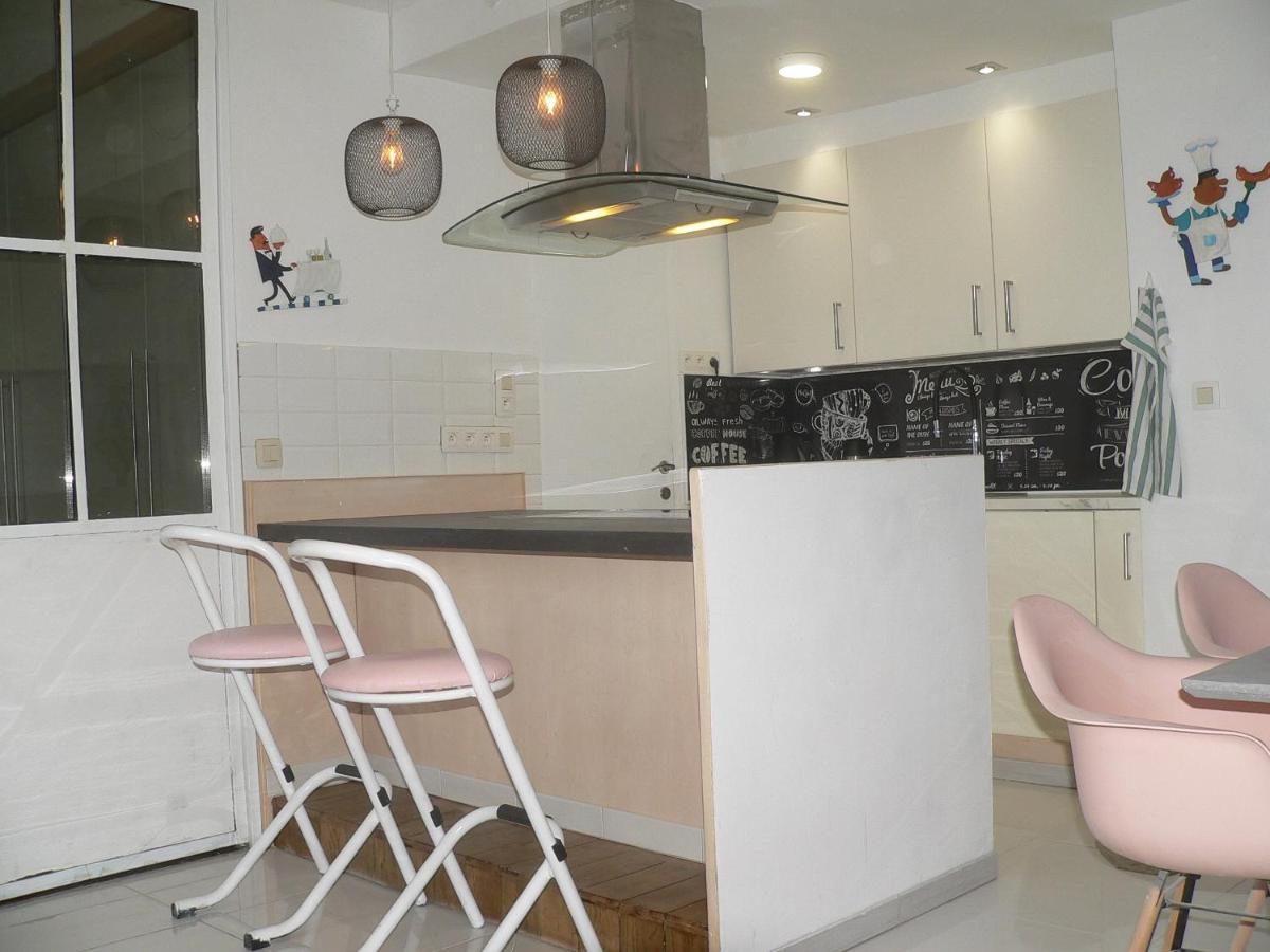 Liege Centre 6 Rue Montagne Sainte Walburge, 4000 Liege, Pour 2 Pers A 3 Minutes De La Gare St Lambert Apartment Bagian luar foto