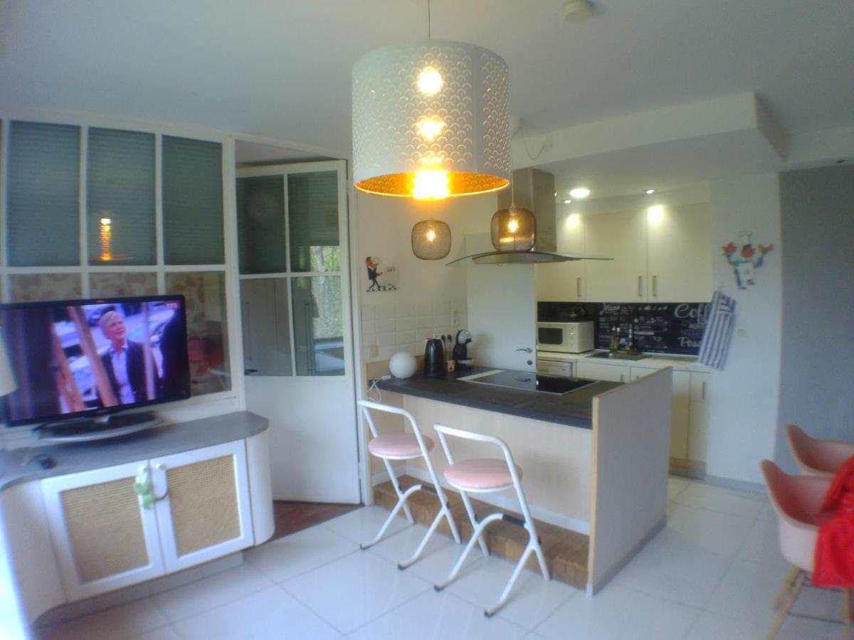Liege Centre 6 Rue Montagne Sainte Walburge, 4000 Liege, Pour 2 Pers A 3 Minutes De La Gare St Lambert Apartment Bagian luar foto