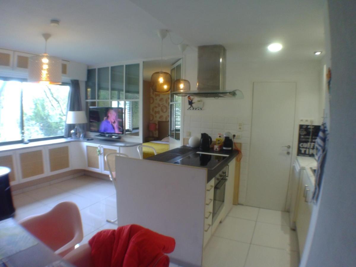 Liege Centre 6 Rue Montagne Sainte Walburge, 4000 Liege, Pour 2 Pers A 3 Minutes De La Gare St Lambert Apartment Bagian luar foto