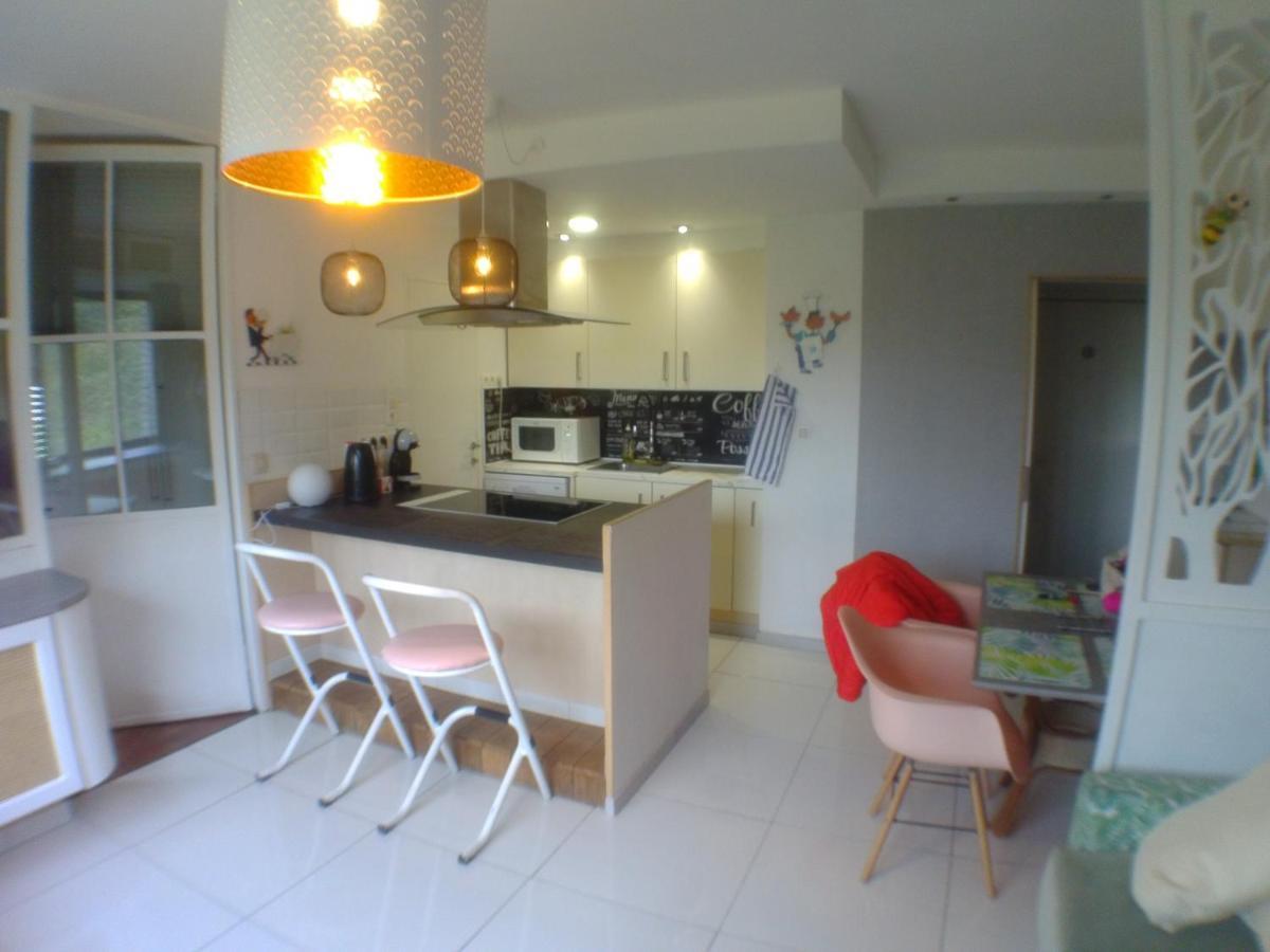 Liege Centre 6 Rue Montagne Sainte Walburge, 4000 Liege, Pour 2 Pers A 3 Minutes De La Gare St Lambert Apartment Bagian luar foto