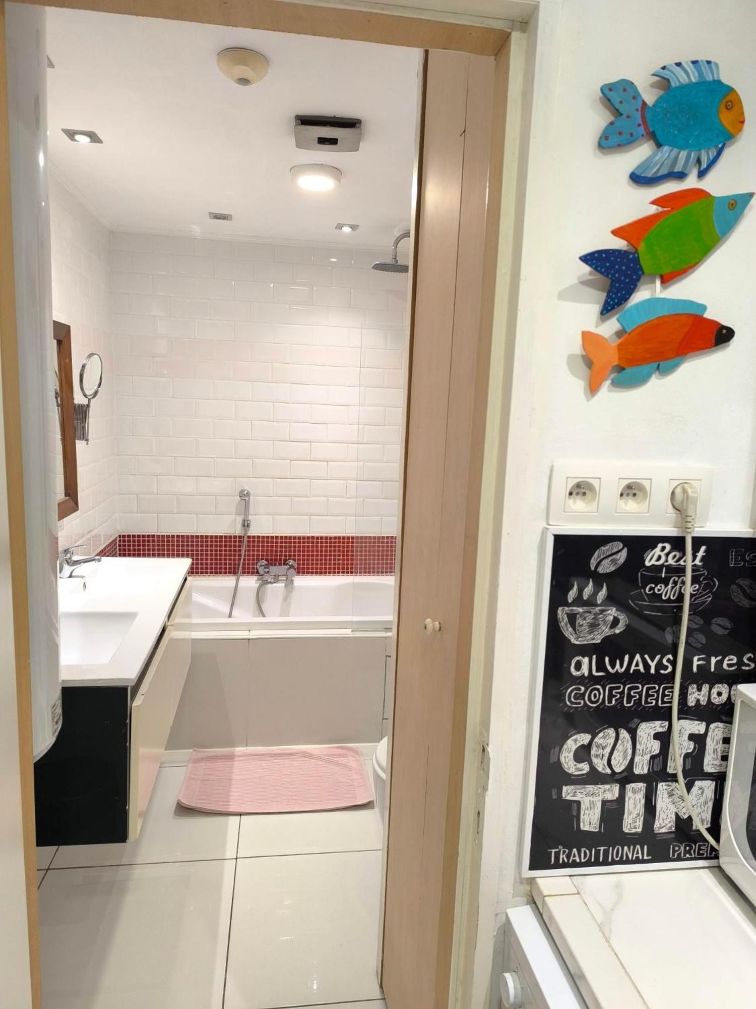 Liege Centre 6 Rue Montagne Sainte Walburge, 4000 Liege, Pour 2 Pers A 3 Minutes De La Gare St Lambert Apartment Bagian luar foto